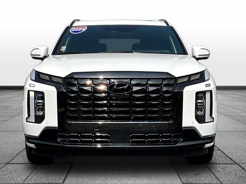 Used 2024 Hyundai Palisade Calligraphy AWD/4WD image 2