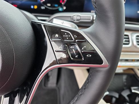 New 2026 Mercedes-Benz GLE 450 4MATIC image 16