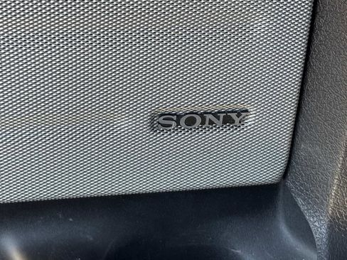 Used 2014 Ford F150 FX4 w/ Equipment Group 402A Luxury image 14