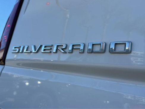 Used 2022 Chevrolet Silverado 1500 W/T w/ WT Value Package image 34