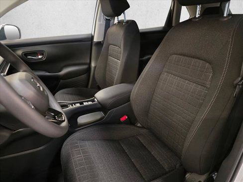 New 2027 Honda HR-V LX image 15