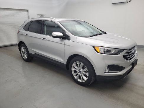 Used 2019 Ford Edge Titanium AWD/4WD image 11
