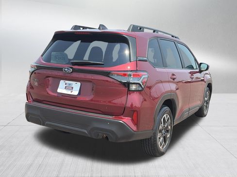 Certified 2025 Subaru Forester Premium w/ Convenience Package #1 AWD/4WD image 7