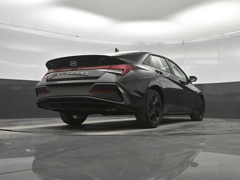New 2026 Hyundai Elantra Sport FWD image 35