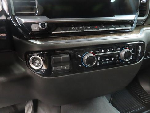 Used 2023 Chevrolet Silverado 1500 RST image 49