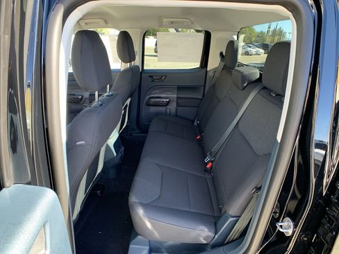 New 2025 Ford Maverick XL image 21