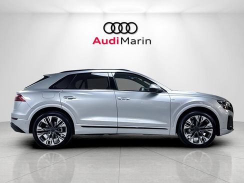 Used 2025 Audi Q8 Premium Plus w/ Premium Plus Package AWD/4WD image 6