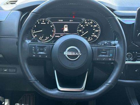 Certified 2024 Nissan Pathfinder SL w/ SL Premium Package FWD image 11