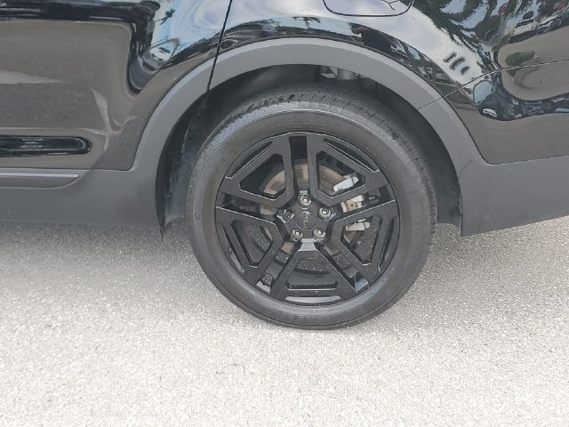 Certified 2025 Kia Telluride SX Prestige X-Line AWD/4WD image 5