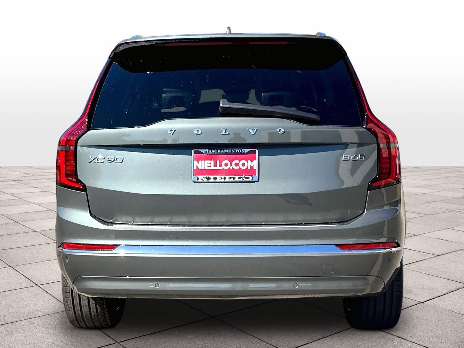 New 2027 Volvo XC90 B6 Plus AWD/4WD image 6