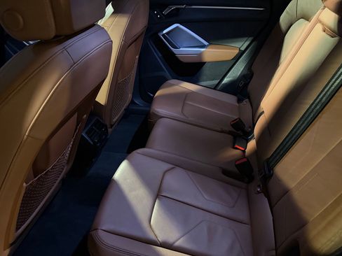 Used 2022 Audi Q3 2.0T Premium w/ Convenience Package image 22