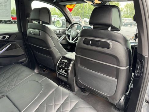 Used 2025 BMW X5 xDrive40i w/ Climate Comfort Package AWD/4WD image 33