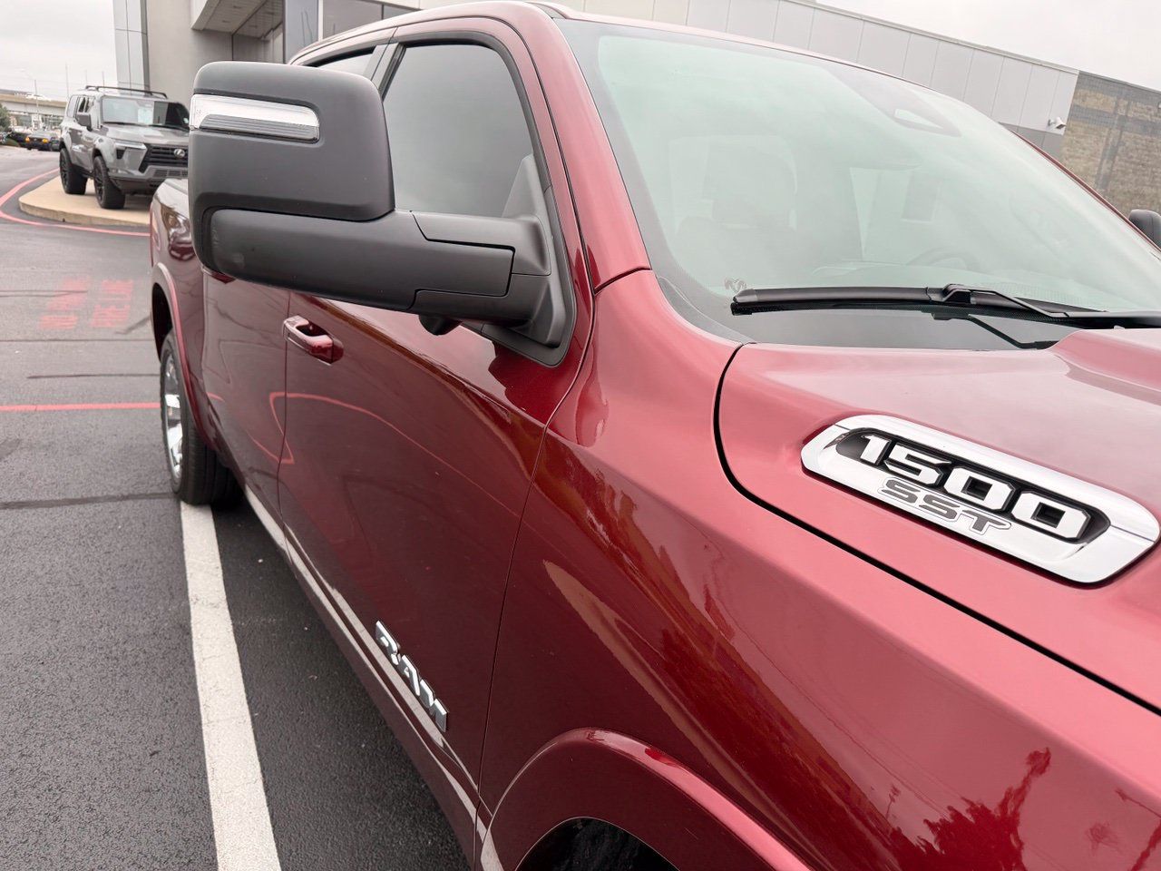Used 2025 RAM 1500 Big Horn AWD/4WD image 2