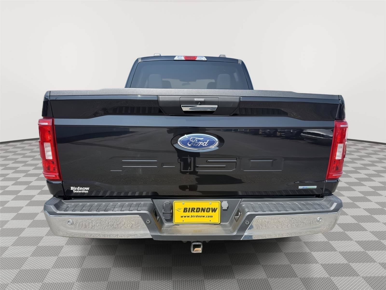 Used 2023 Ford F150 XLT w/ XTR Package AWD/4WD image 5