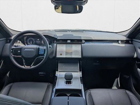 New 2025 Land Rover Range Rover Velar Dynamic SE image 15