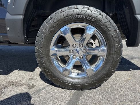 Used 2022 Ford F150 XLT w/ Equipment Group 302A High image 10