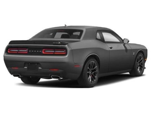 Used 2021 Dodge Challenger R/T Scat Pack RWD image 3