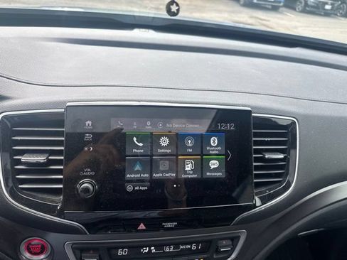 Used 2024 Honda Passport EX-L image 3