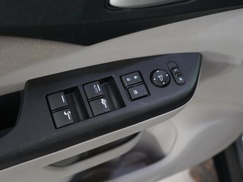 Used 2014 Honda CR-V EX image 19