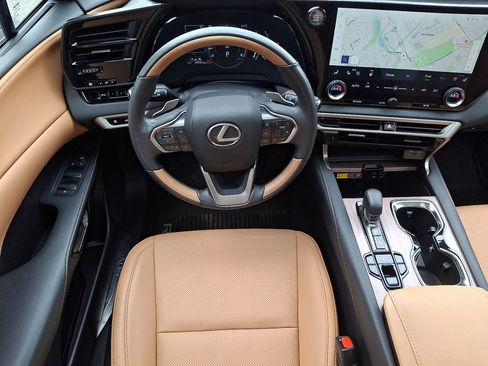 Used 2024 Lexus RX 350 Premium w/ Accessory Package (Z1) AWD/4WD image 21