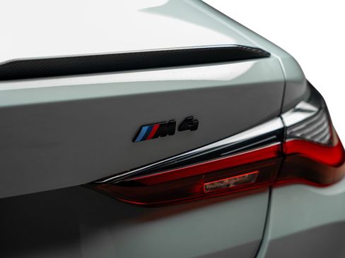 Used 2021 BMW M4 Coupe w/ M Carbon Exterior Package RWD image 17