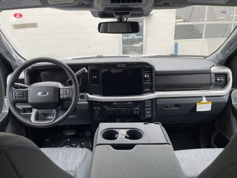 New 2026 Ford F350 XLT w/ XLT Premium Package AWD/4WD image 31