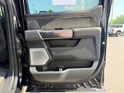 Used 2024 Ford F250 Platinum w/ Tremor Off-Road Package AWD/4WD image 40