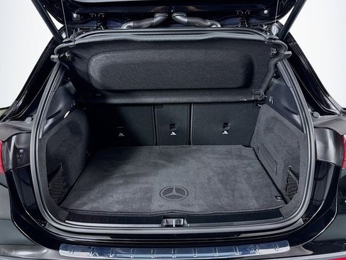 Certified 2025 Mercedes-Benz GLA 250 image 22