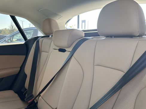 Used 2023 Audi Q8 Premium Plus image 16