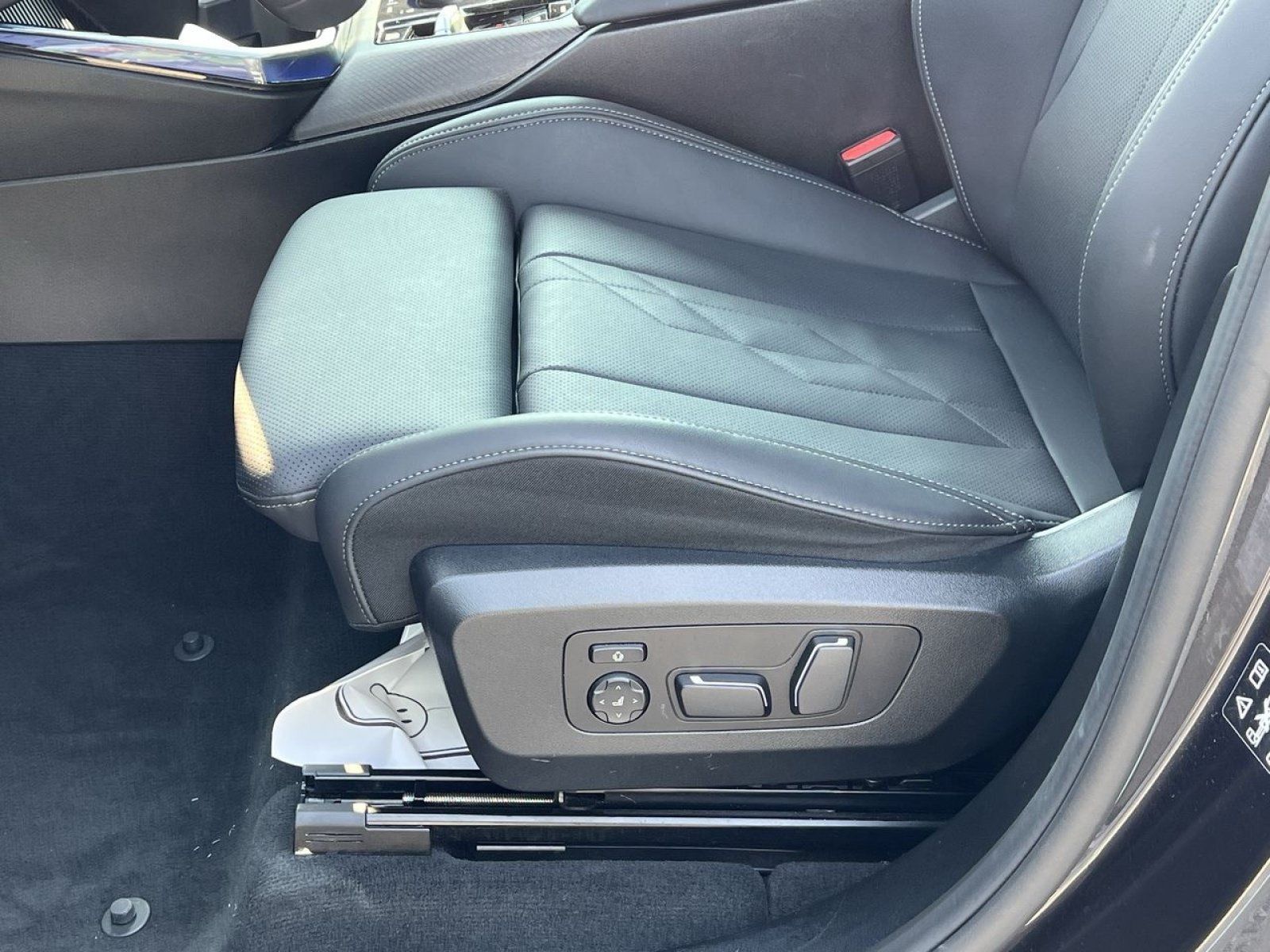 Used 2026 BMW X3 xDrive30i AWD/4WD image 11