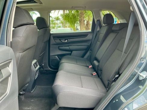 Certified 2025 Honda CR-V EX image 10