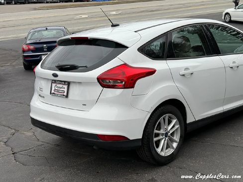 Used 2017 Ford Focus SE FWD image 37