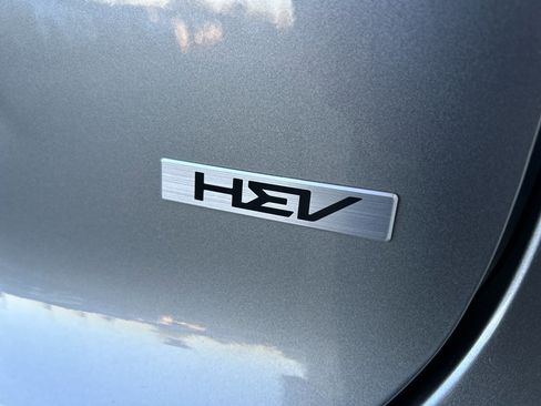 New 2025 Kia Niro EX image 8