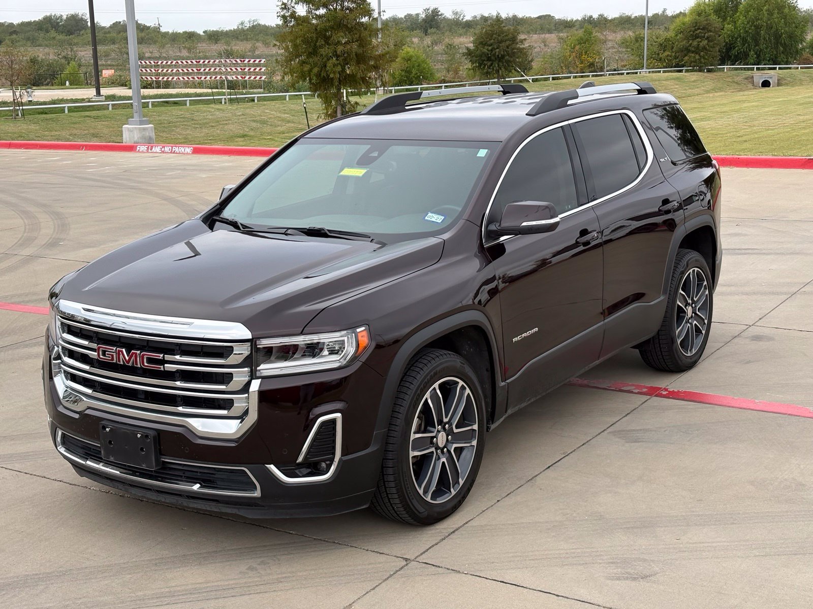 Used 2020 GMC Acadia SLT FWD image 12