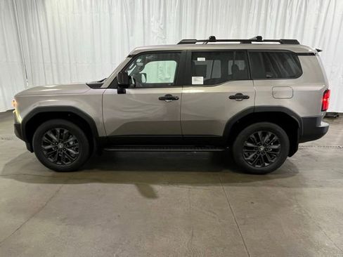 New 2026 Toyota Land Cruiser w/ Premium Package AWD/4WD image 6