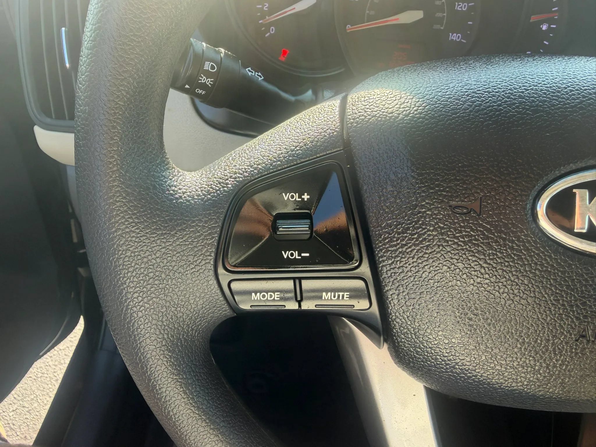 Used 2012 Kia Rio LX FWD image 16