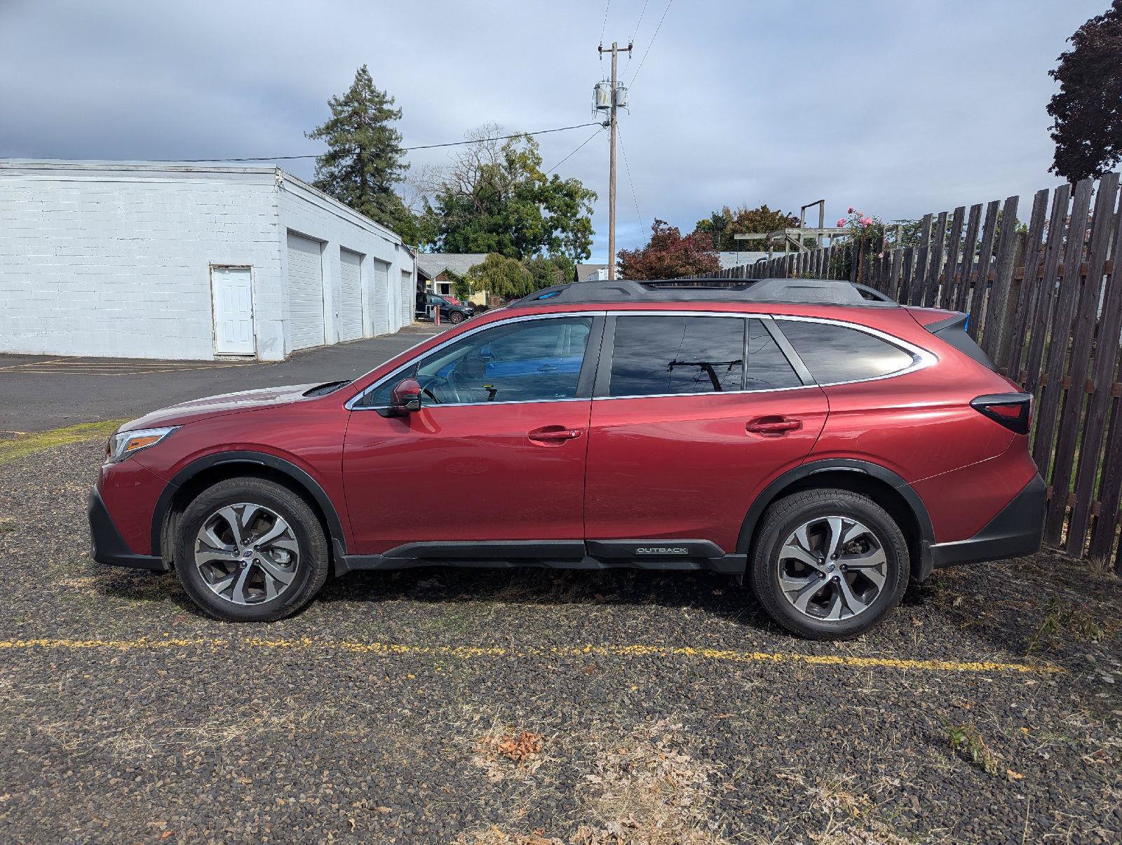 Used 2020 Subaru Outback Limited XT AWD/4WD image 2