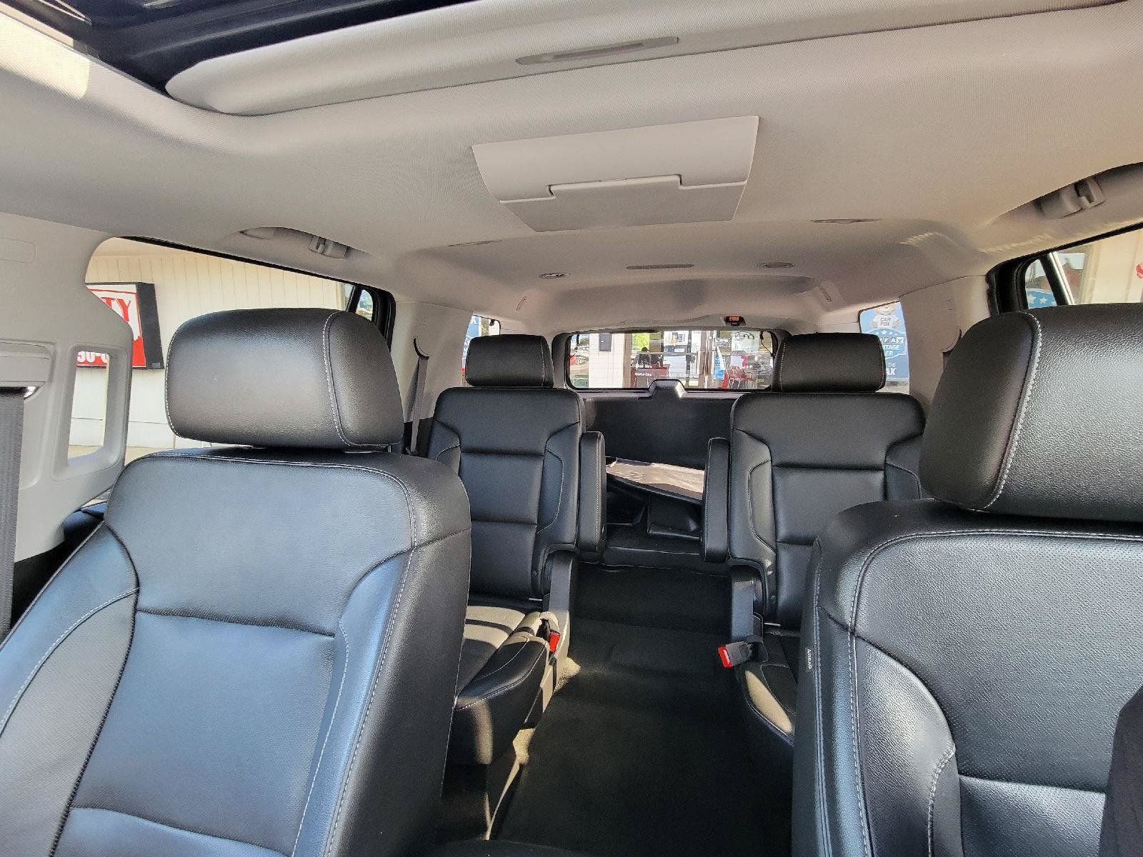 Used 2018 Chevrolet Tahoe Premier AWD/4WD image 31