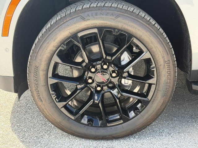 New 2026 GMC Yukon Denali RWD image 12