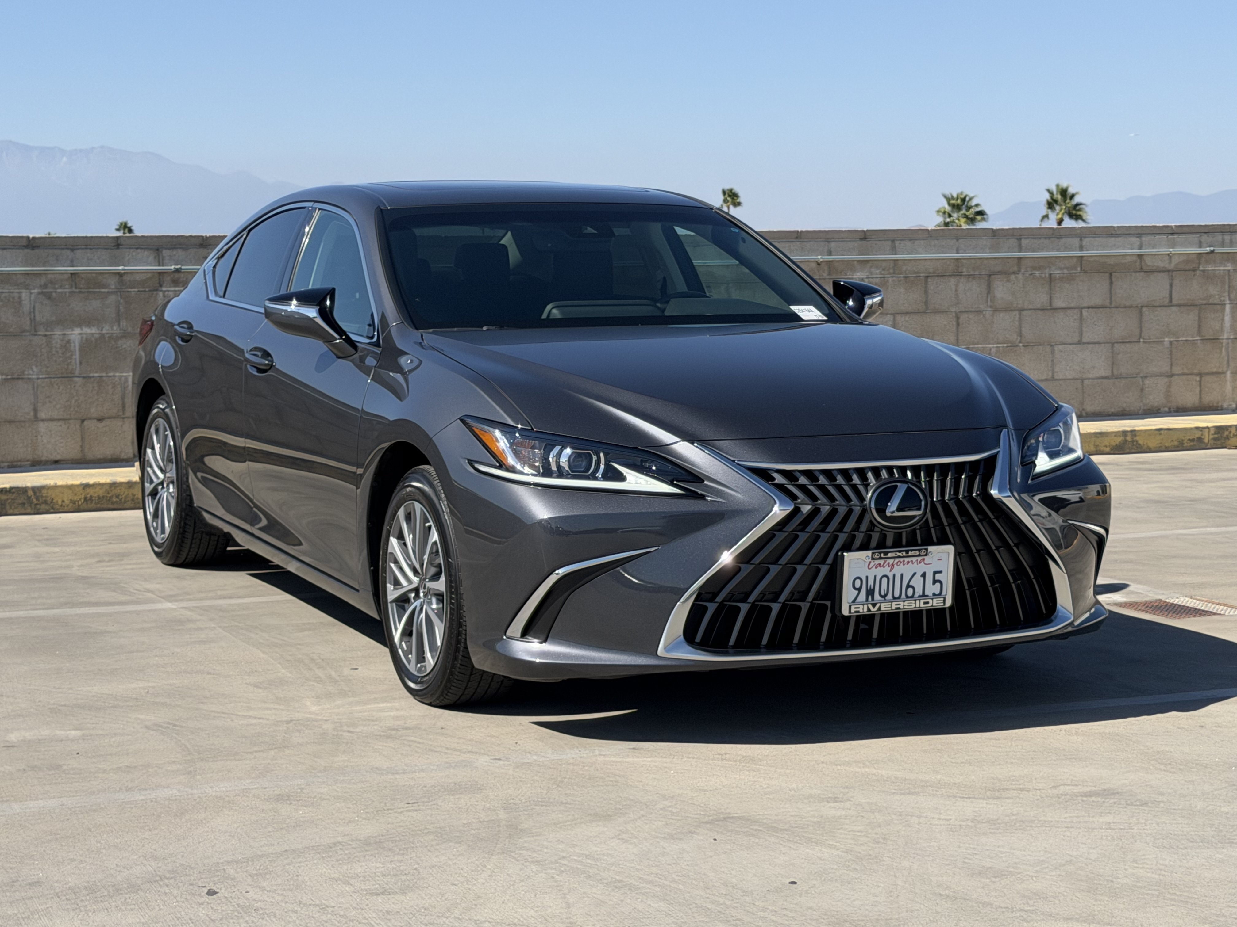 Certified 2025 Lexus ES 350 FWD image 2