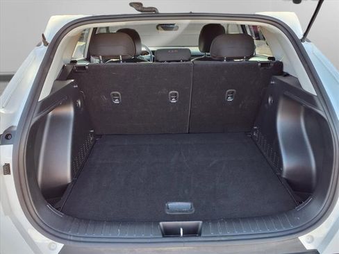 Used 2025 Hyundai Kona SEL image 26