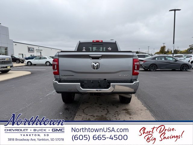 Used 2024 RAM 2500 Laramie AWD/4WD image 11