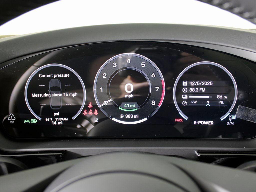 Certified 2026 Porsche Cayenne E-Hybrid AWD/4WD image 23