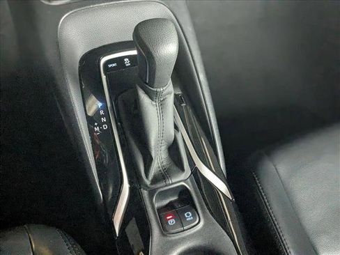 Used 2021 Toyota Corolla XSE image 11