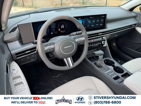 New 2026 Hyundai Sonata SE FWD image 3