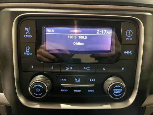 Used 2019 RAM 1500 Express AWD/4WD image 32