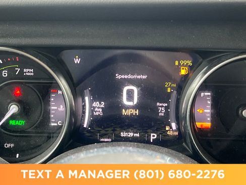 Used 2022 Jeep Wrangler Unlimited Sahara w/ Cold Weather Group AWD/4WD image 21