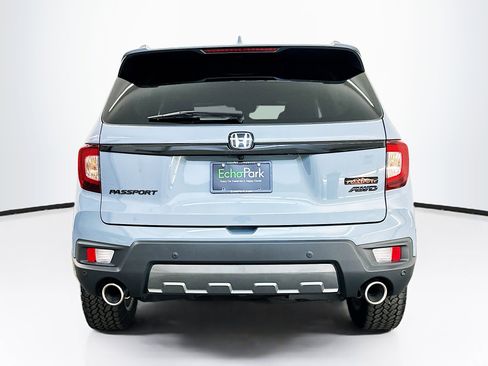 Used 2024 Honda Passport TrailSport image 7