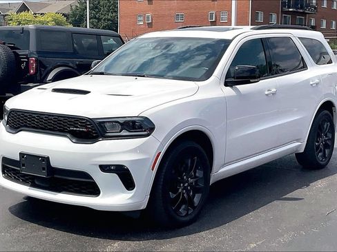 Used 2023 Dodge Durango GT AWD/4WD image 11