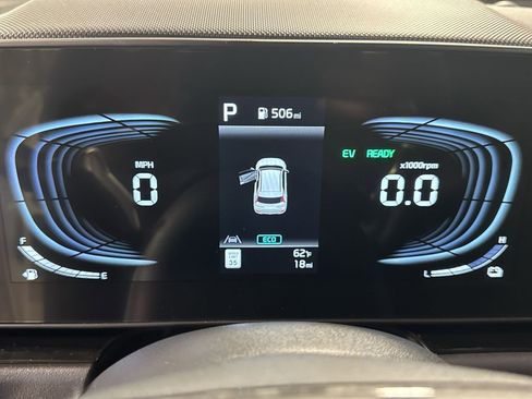 Certified 2025 Kia Niro EX Touring image 19